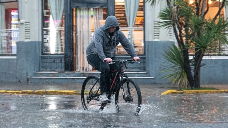 ¿Cuándo llega la tormenta de Santa Rosa y porqué su nombre?