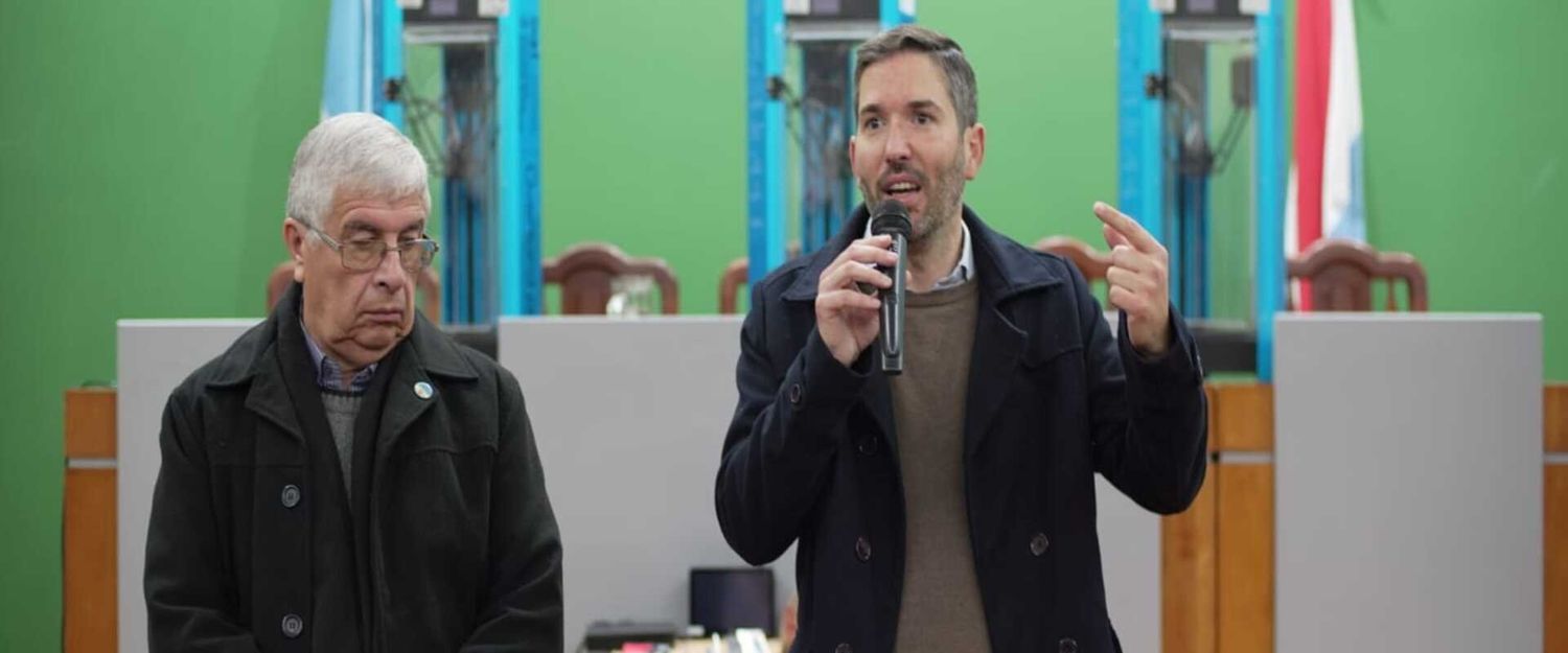 M. Müller: “estamos orgullosos de ser parte de una gestión que está recuperando la inversión educativa”