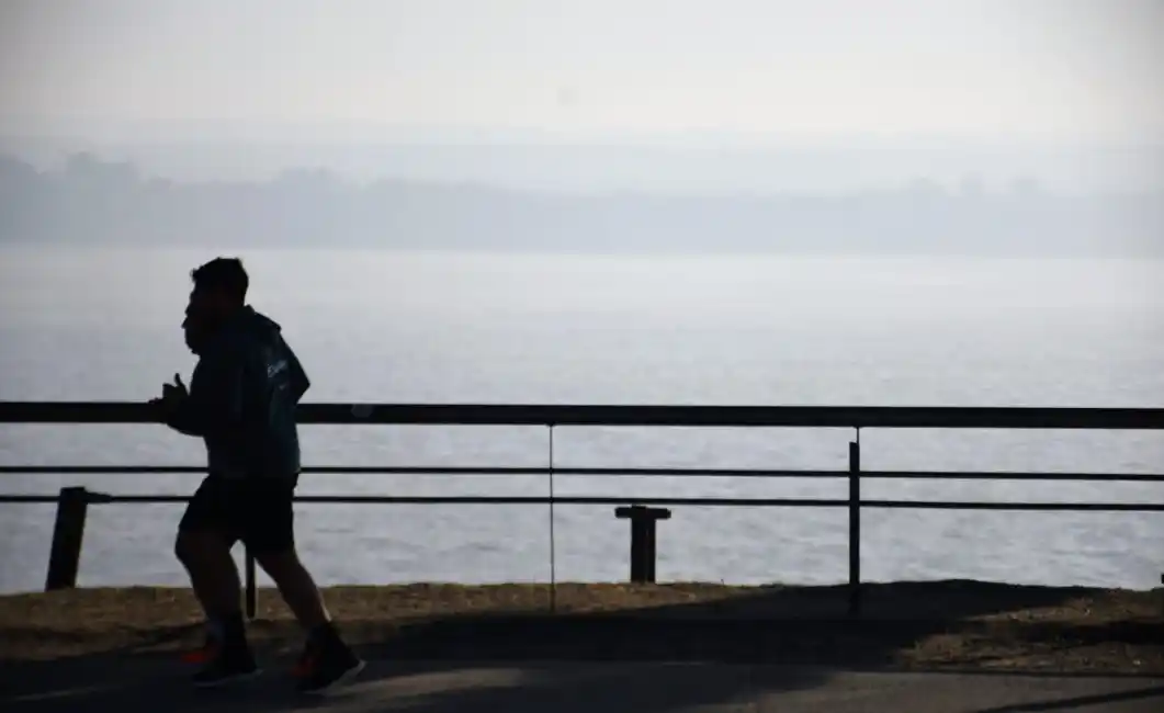 Enviarán 500.000 barbijos a Santa Fe para la población afectada por el humo