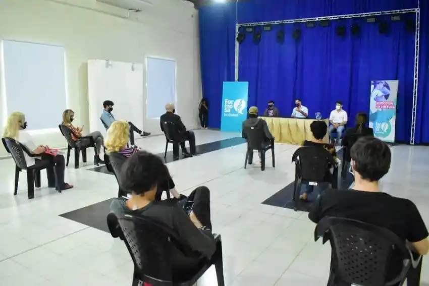 El Instituto Nacional del Teatro entregó equipamiento al Municipio para espacio cultural