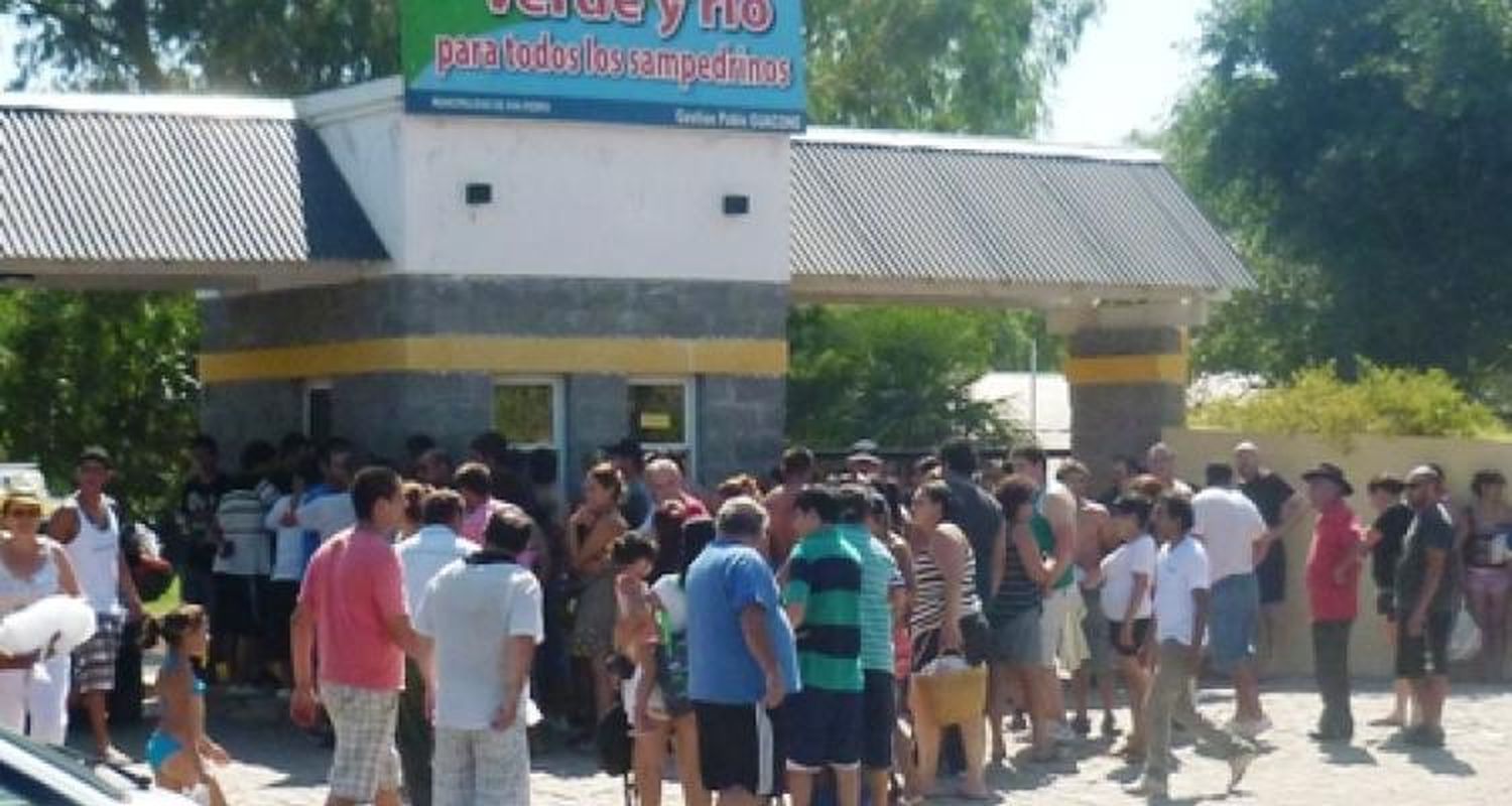 Fin de semana largo: Los números oficiales hablan de 30 mil turistas