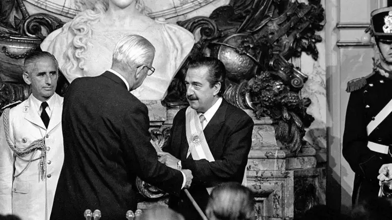 Se cumplen 36 años del retorno de la democracia