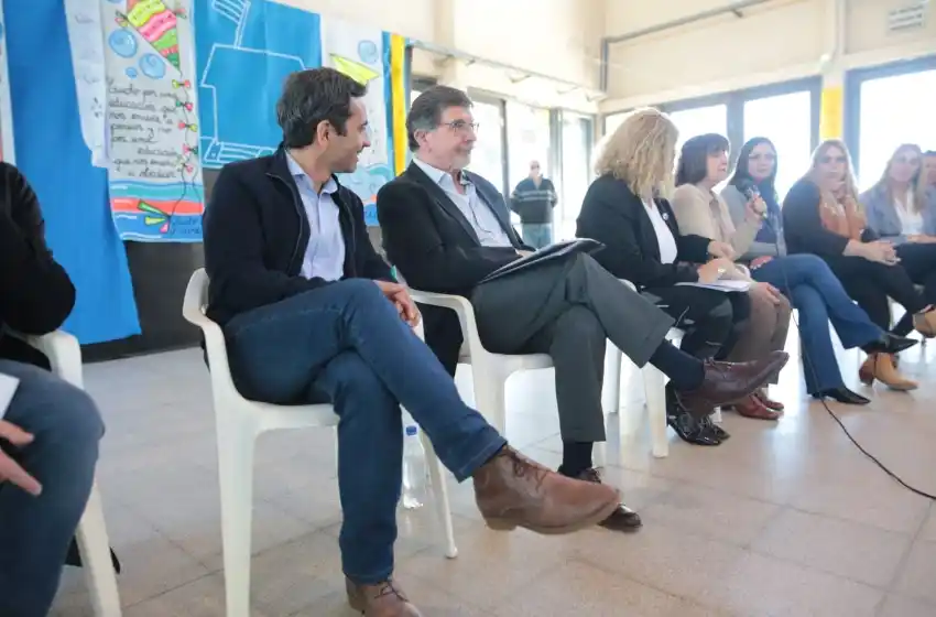 Sileoni en Mar del Plata: "Estamos trabajando para mejorar los aprendizajes de la escuela bonaerense"