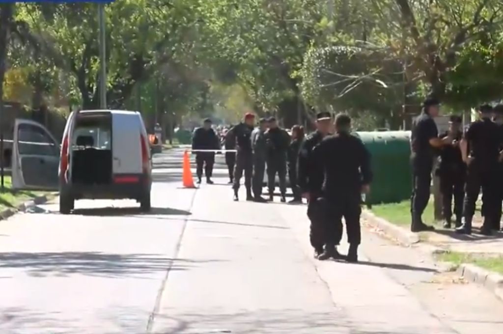 Policía heridos durante un robo