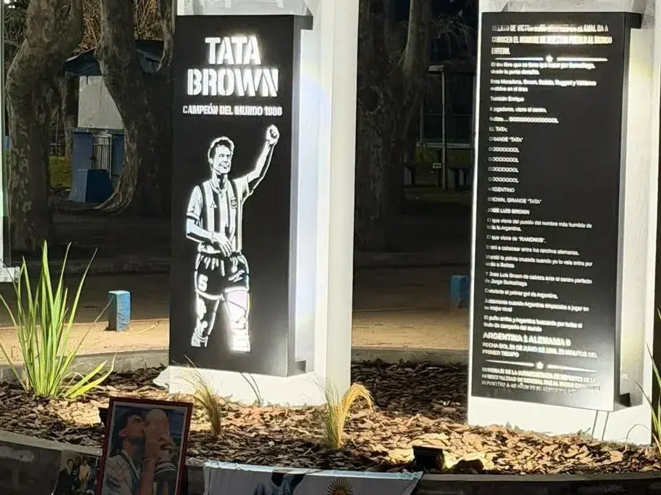 Tata Brown, homenajeado con un monumento en Ranchos