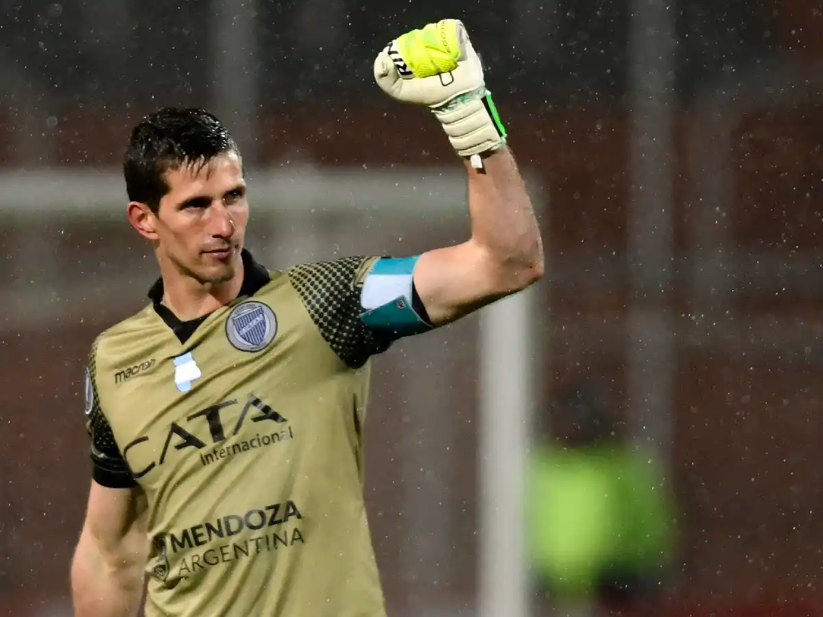 Newell`s busca un arquero y piensa en Rey