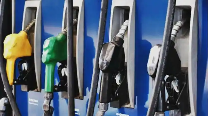 Sube un 10 por ciento los combustibles 