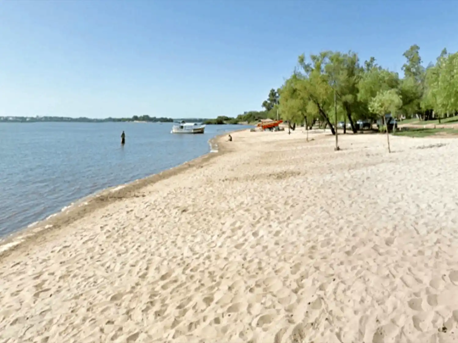 Recuerdan la obligatoriedad de controles de calidad de agua en playas y balnearios