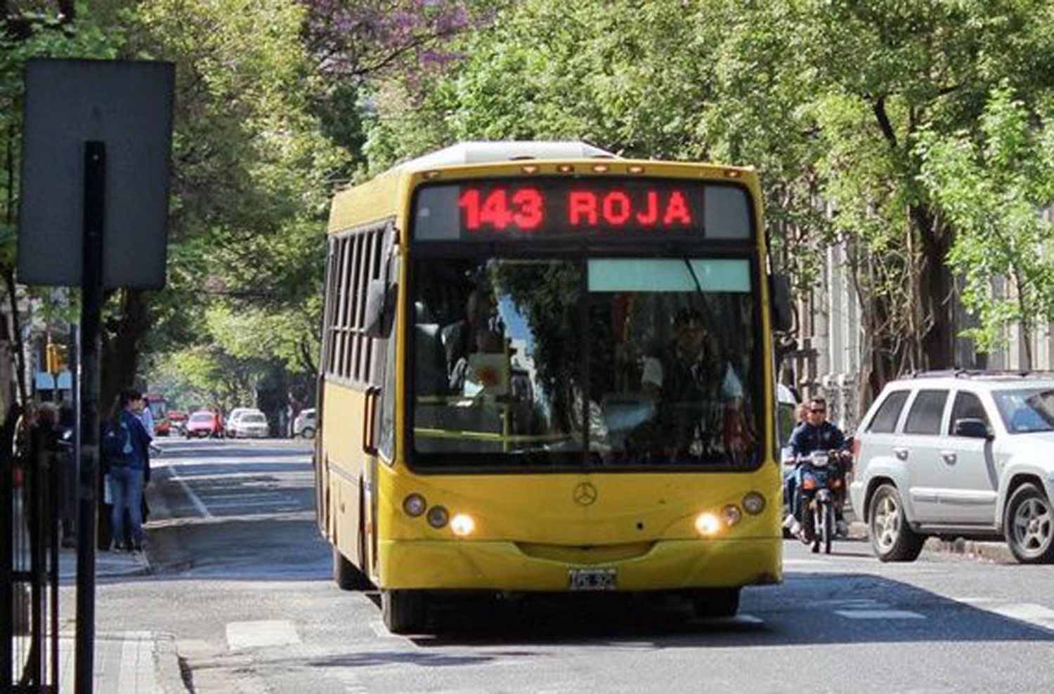 Vía Crucis: cambios de recorrido en el transporte urbano de pasajeros