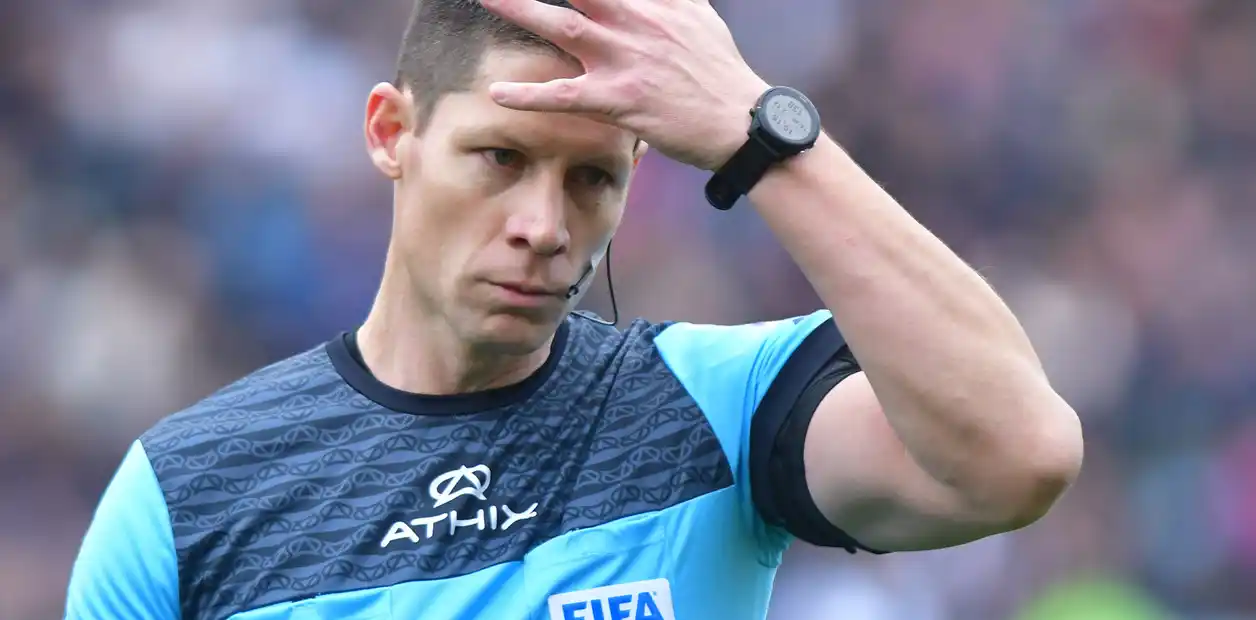 Su actuación provocó la crítica de Juan Sebastián Verón, quien explotó contra la AFA.