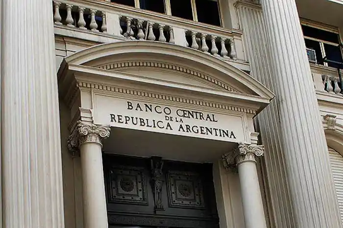BCRA dispuso cambios en transferencias de cuentas de bancos y billeteras
