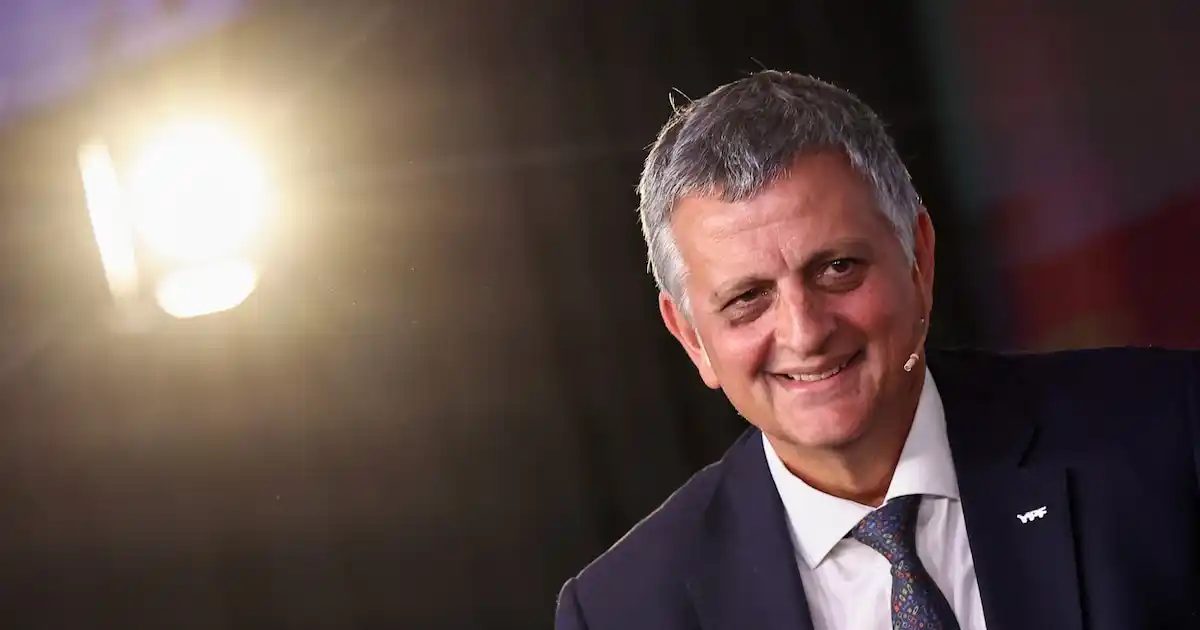 YPF proyecta inversiones millonarias y anticipa un crecimiento récord en Vaca Muerta para 2027