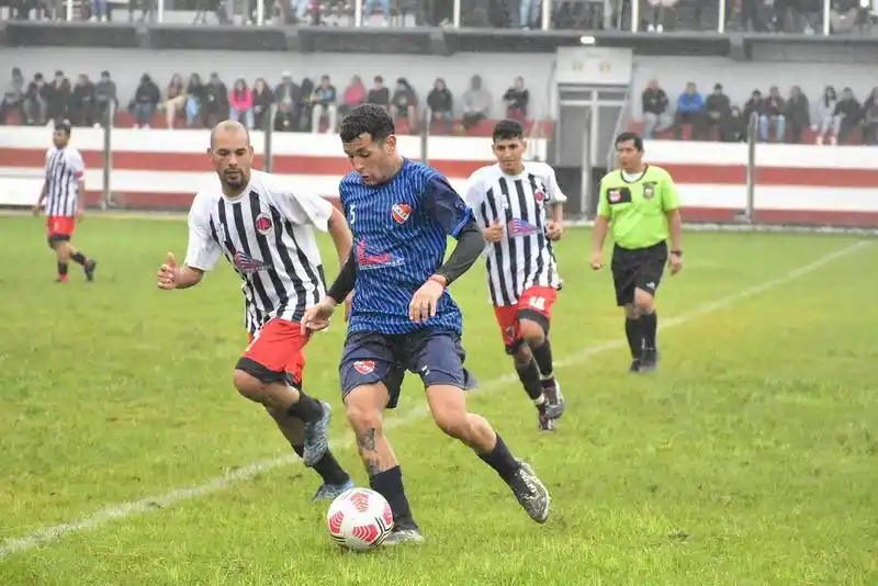 8 de Diciembre y Municipal
se sostienen en el liderazgo