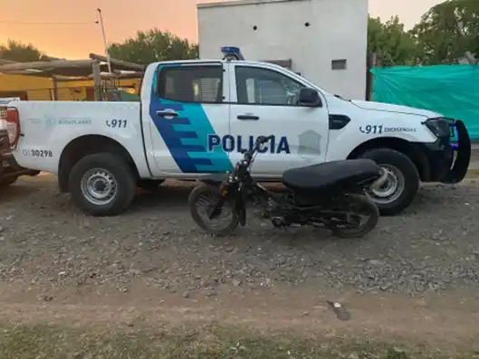 Baradero: allanaron una casa por un robo en San Pedro y recuperaron una moto