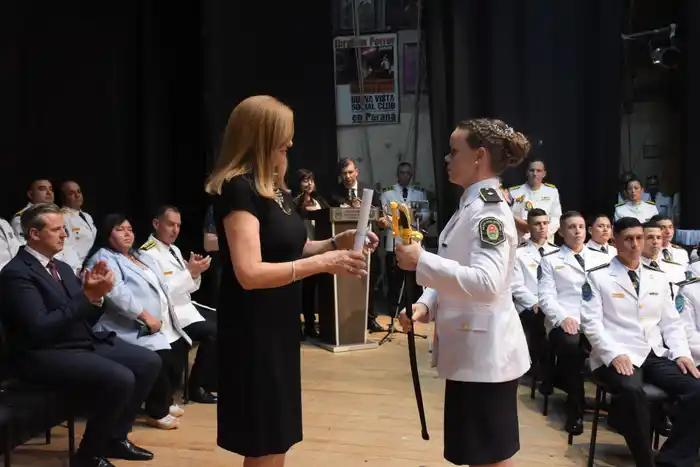 Milton Taulada recibió  la réplica del sable del brigadier general Urquiza