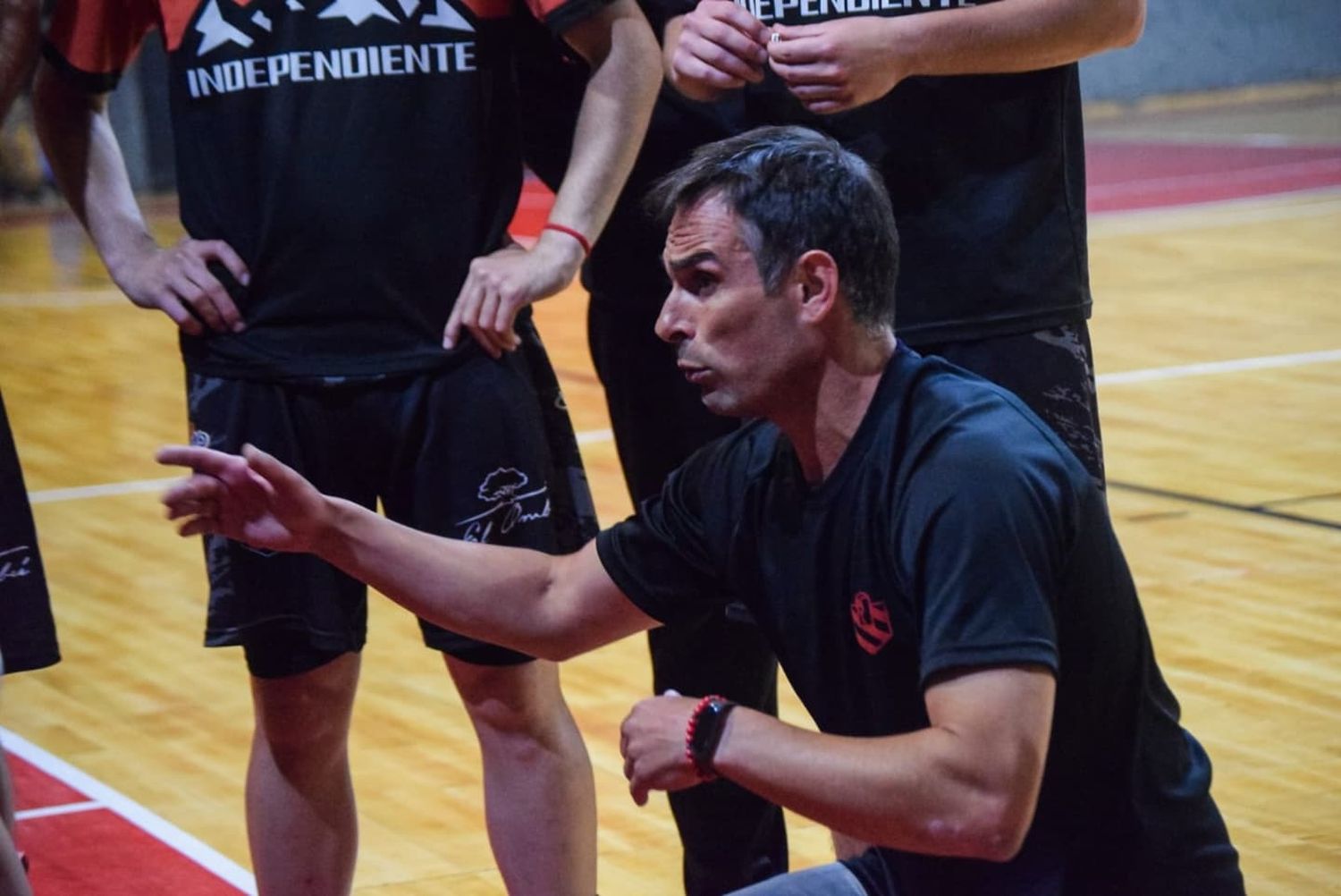 Emmanuel Hartstock, entrenador de Independiente.

Foto: Nicolás Pintueles.