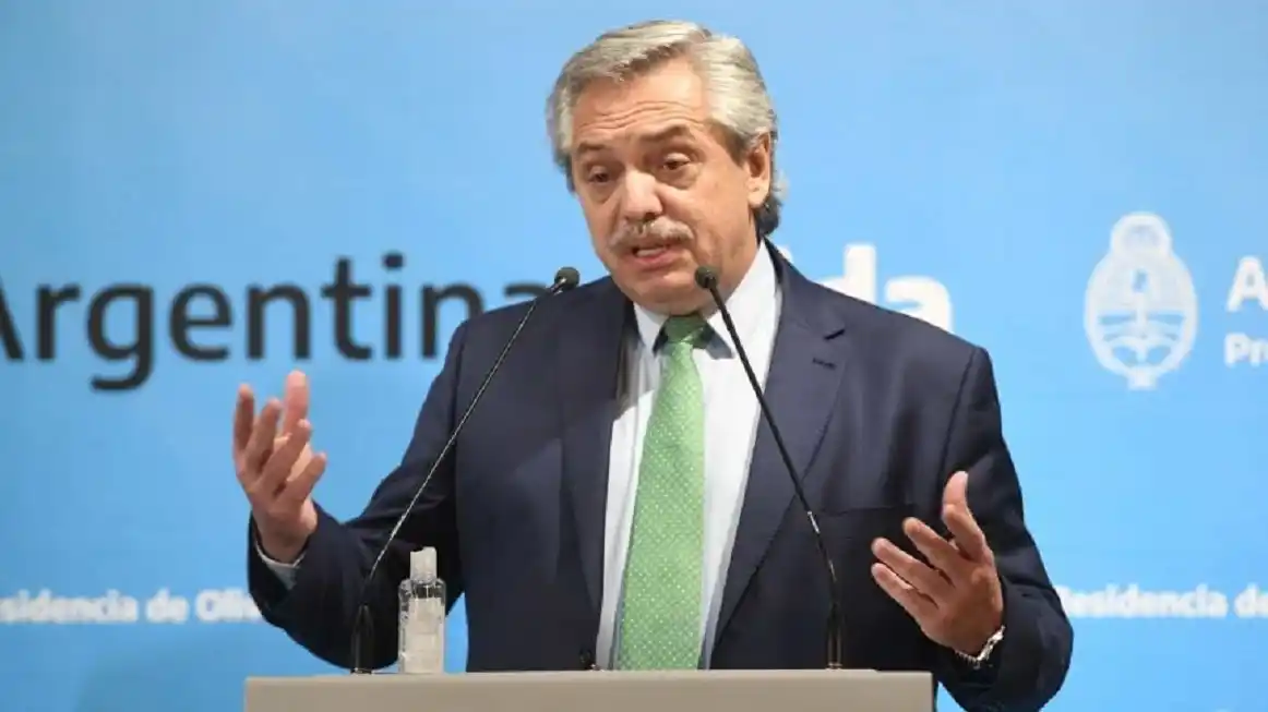 "vamos a ver cómo flexibilizar la cuarentena, pero no va a finalizar"