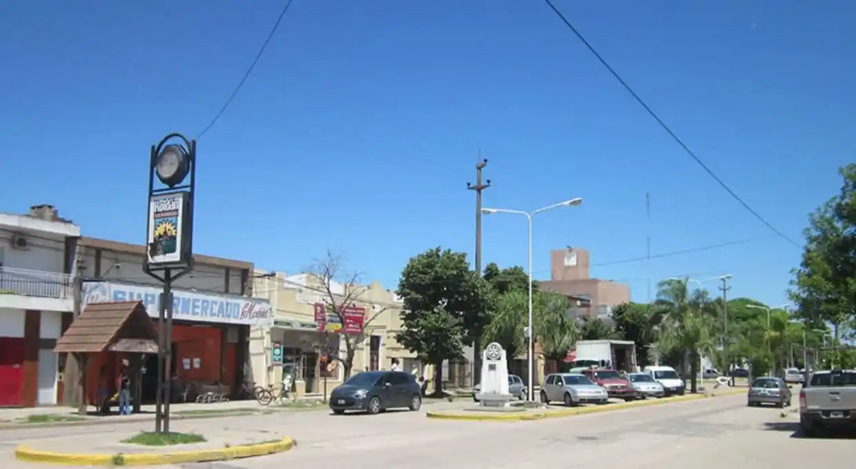 Roldán: encontró un millón de pesos, lo devolvió y donó la recompensa