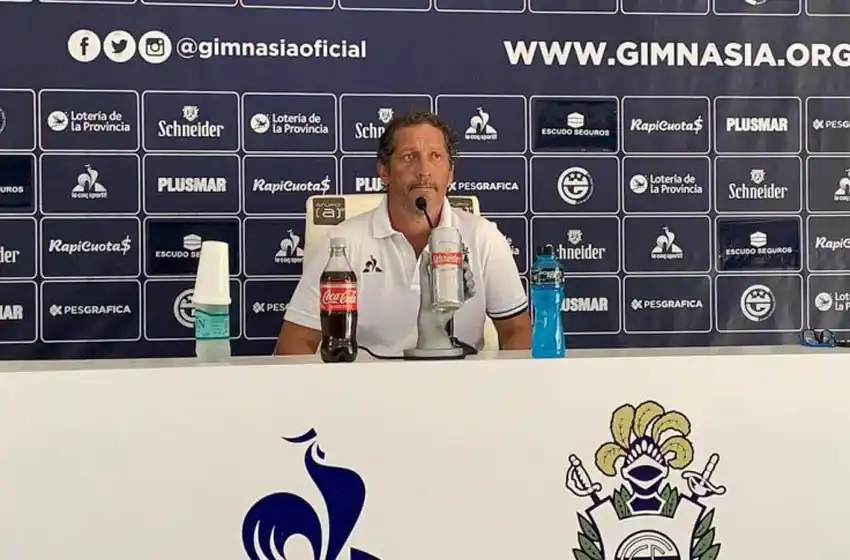 Troglio: «Las críticas de los que no vienen todos los días me chupan un huevo»