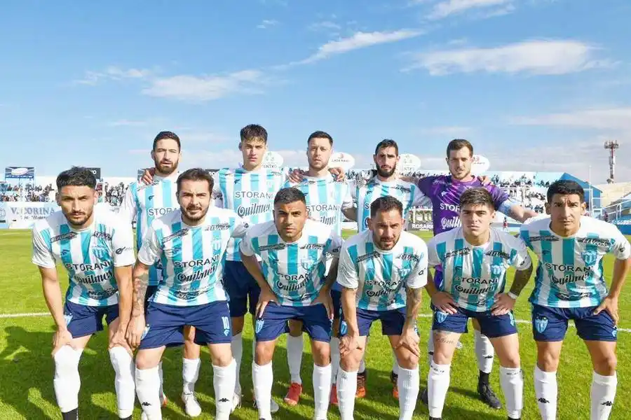 Juventud no pasó del empate y
está cada vez más complicado