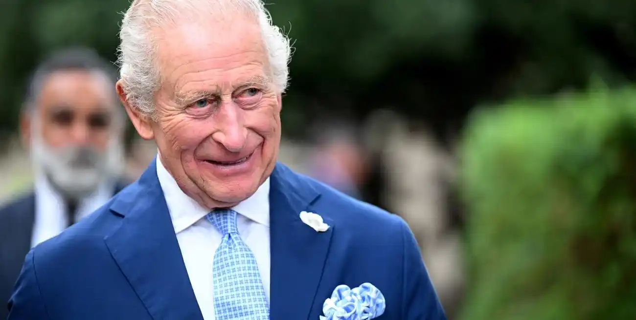 El monarca británico vivió un momento tenso a causa de su hermano Andrés.