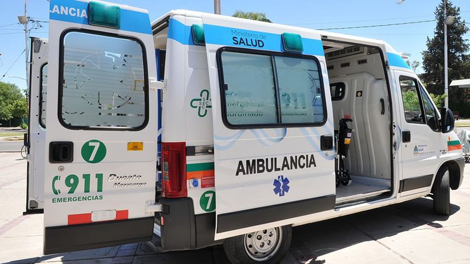 El duro relato del papá: "El bebé salió, como despedido, y nadie lo agarró"