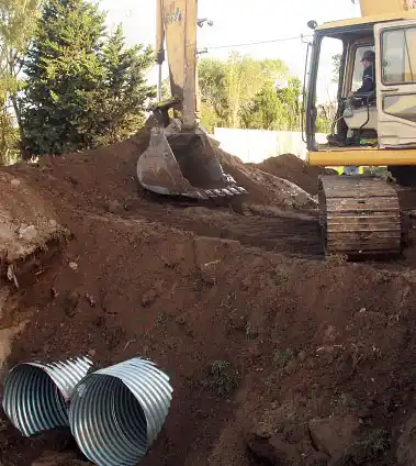 Reforman la desembocadura de un pluvial tapado desde 1980