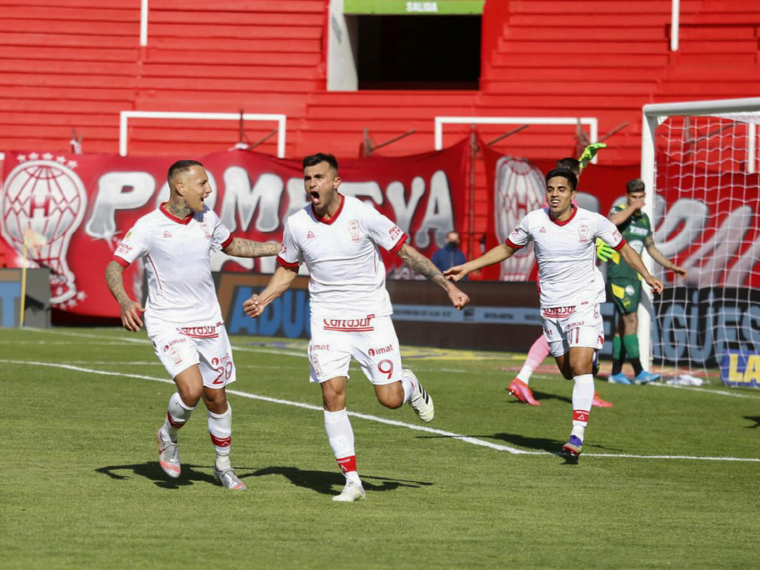 Huracán se lo dio vuelta a Defensa y festejó