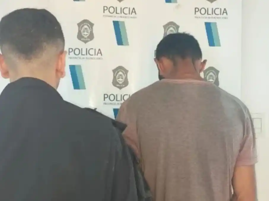 Uno de los aprendidos por la policía