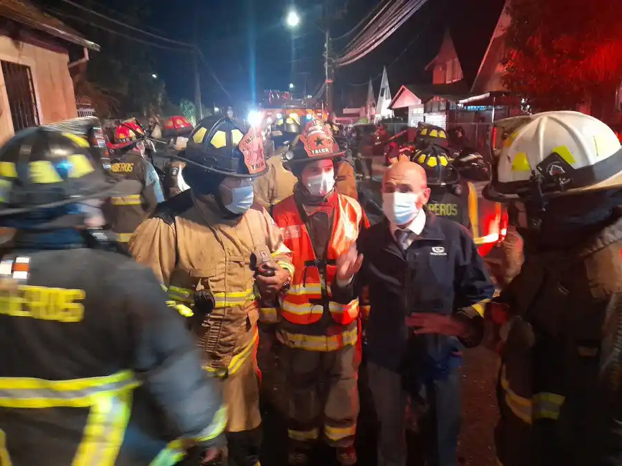 ¡Comunidad de migrantes! Mueren cuatro venezolanos en un incendio en Chile