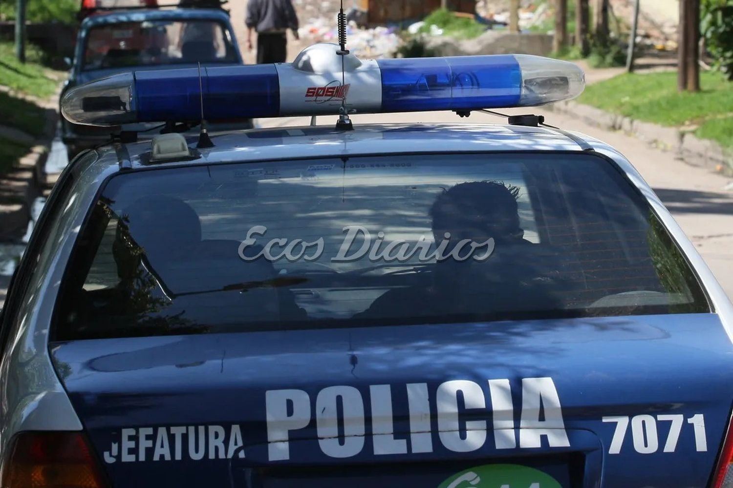 A punta de pistola le robaron a un remisero
