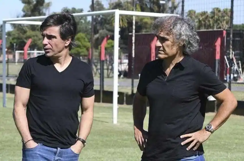Sorpresa en el Parque Independencia: Julio Saldaña no es más el manager de Newells
