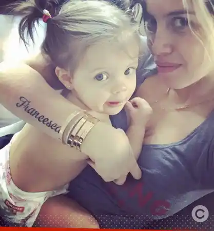 Wanda Nara se hizo un súper tatuaje con el nombre de Francesca
