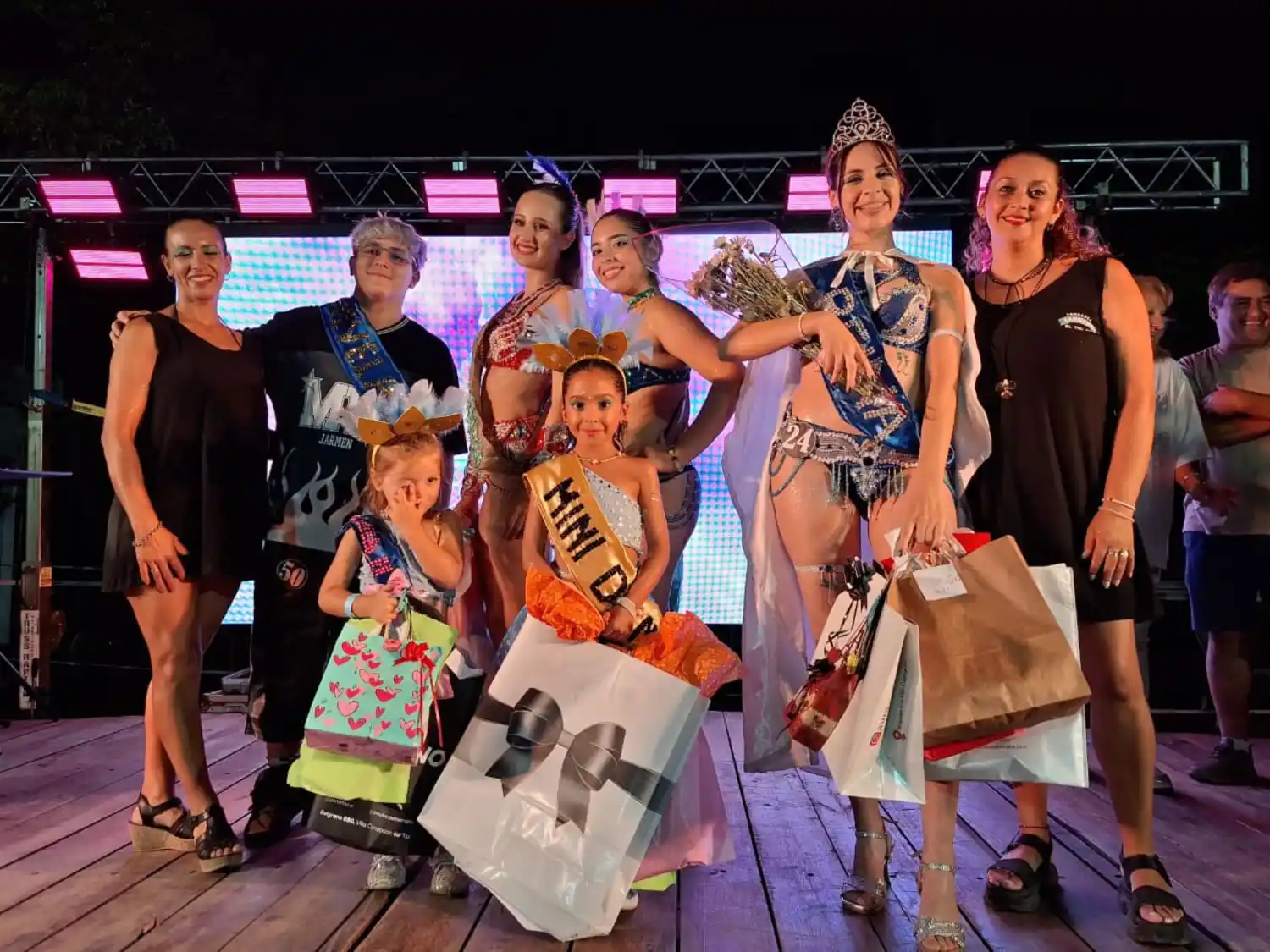 carnavale el tio reinas sambahe