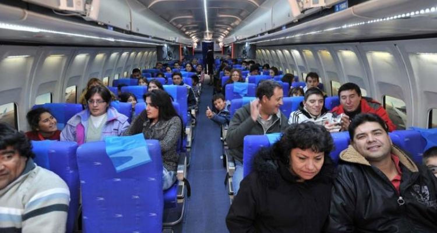 Un simulador de aviones en el Paseo Público