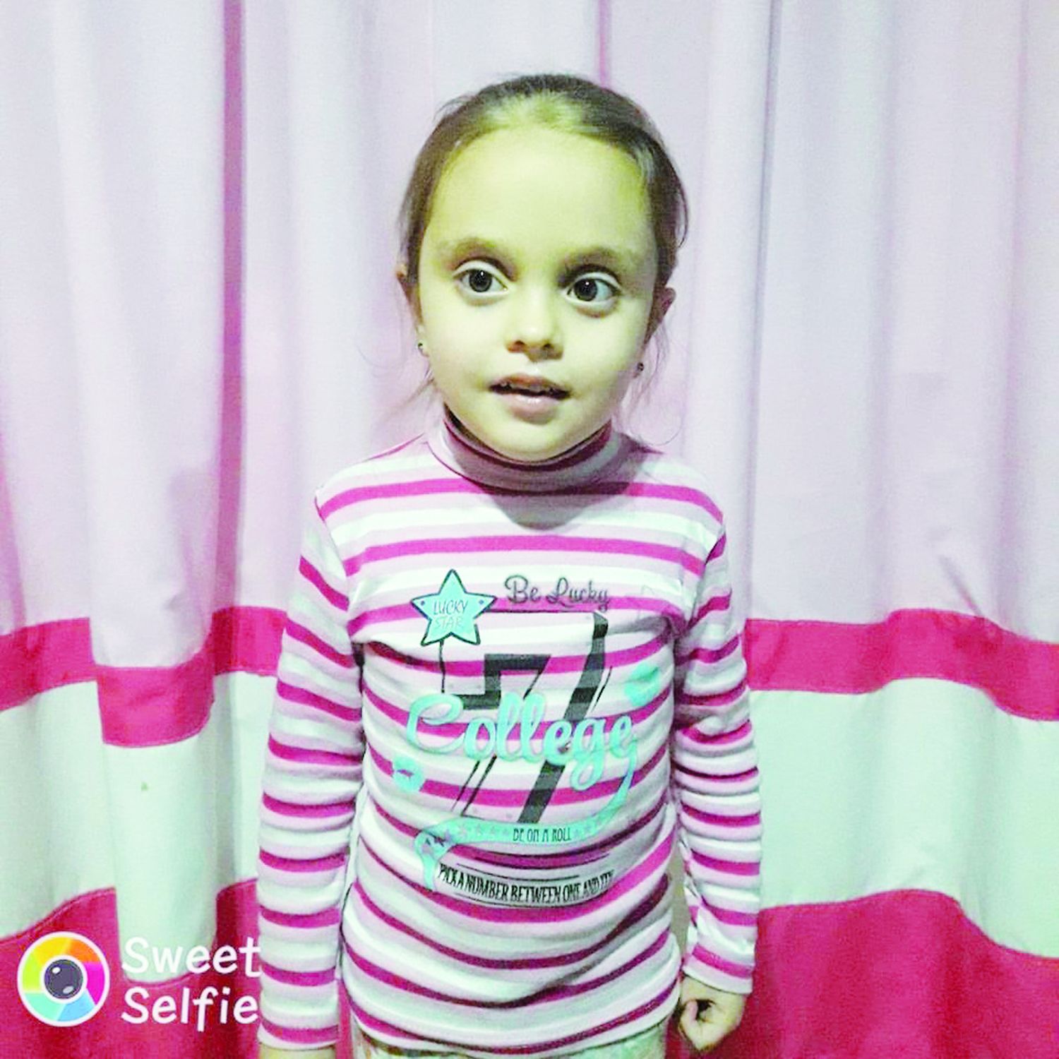 Guillermina tiene 7 años y necesita recaudar cincuenta mil dólares para acceder al tratamiento en China que le restaurará la visión