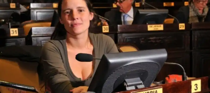 La diputada Cubría presentará en Tandil un  proyecto provincial para la economía popular  