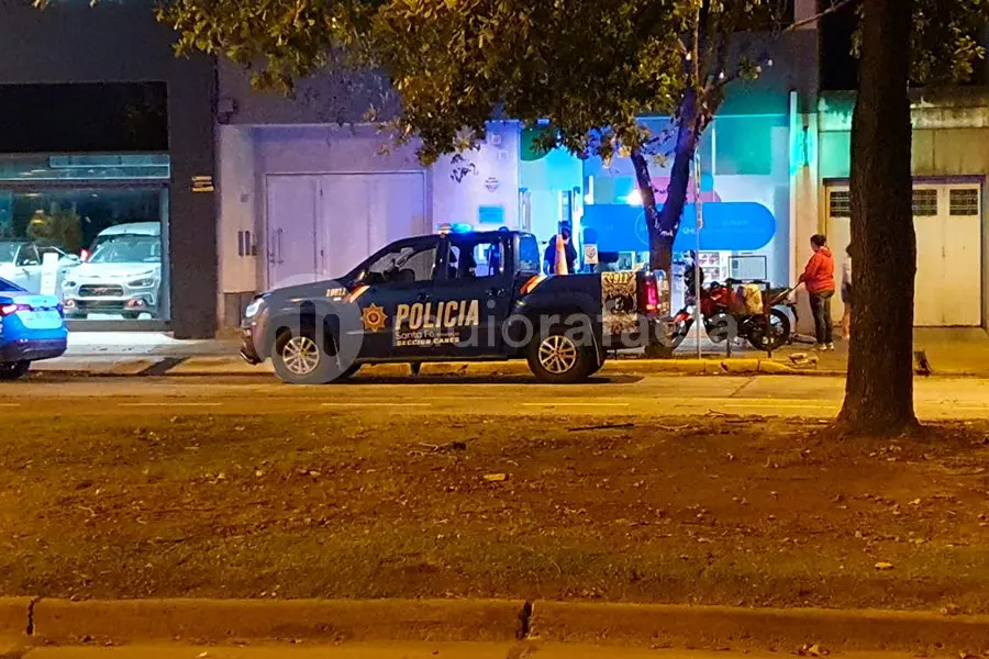 Un menor de edad demorado por intentar llevarse a escondidas elementos de una farmacia