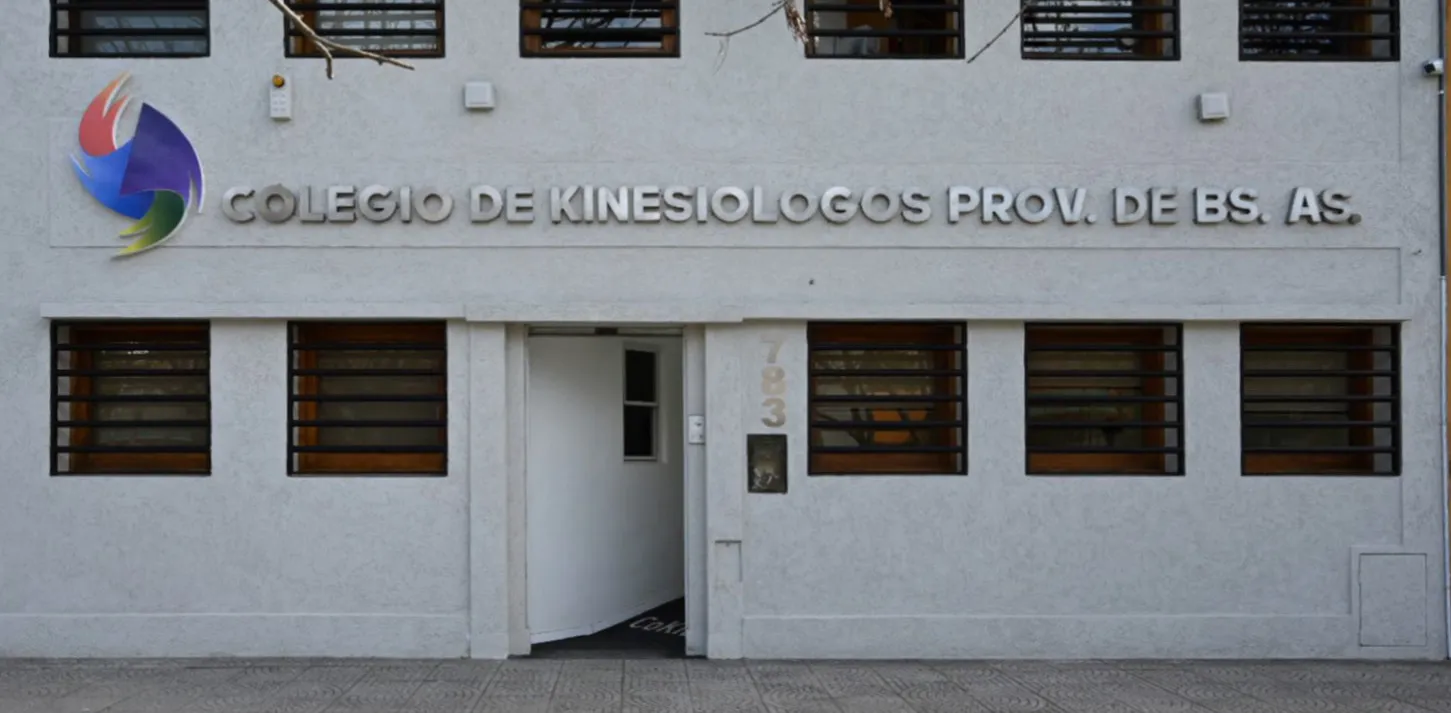 Kinesiólogos bonaerenses denuncian profesionales “truchos” en empresas de internación domiciliaria