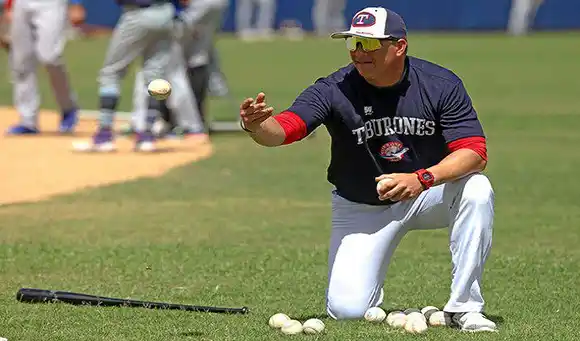 ¡ESCUALOS CAMBIAN LÍDERES! Jackson Melián es el nuevo manager de La Guaira