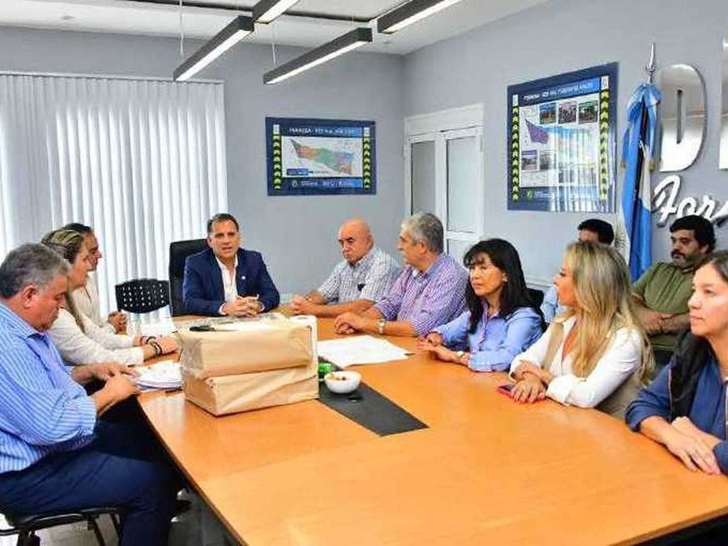 Abrieron sobres de licitación para la
pavimentación de la calle Arenales
