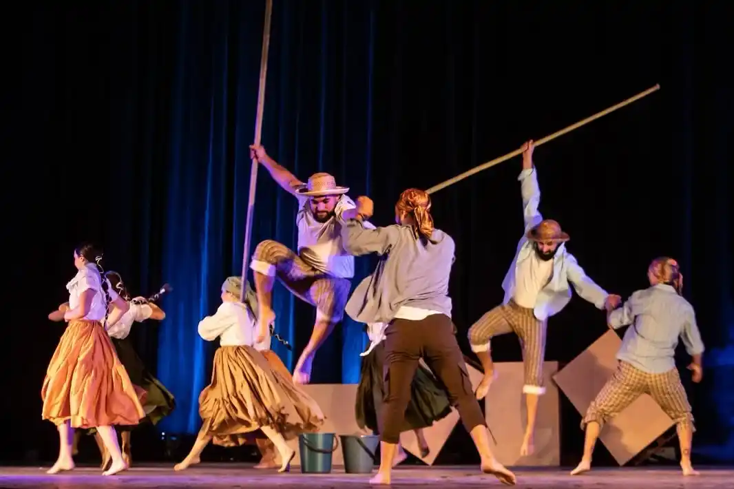 Cierre de año de los talleres de folclore, tango y ritmos