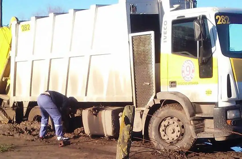 Camioneros se quejan del trato que reciben cuando llegan con mercadería a municipios