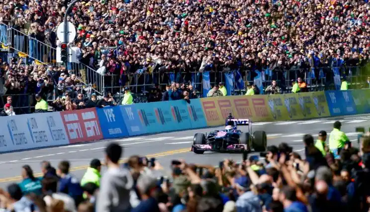 La Ciudad de Buenos Aires confirmó que más de 600 mil personas disfrutaron de la exhibición de Franco Colapinto