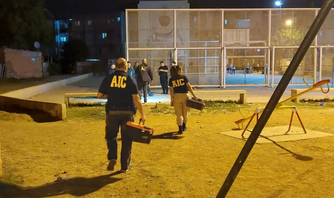 Asesinaron a un chico de 16 años y hay otro joven herido de bala en VGG