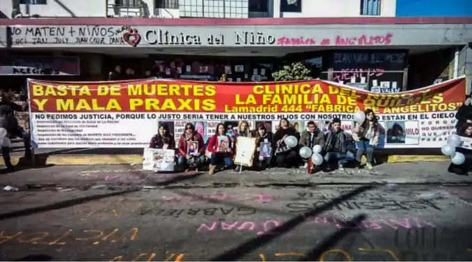 Buscan cerrar una clínica tras la muerte de 22 chicos en Quilmes