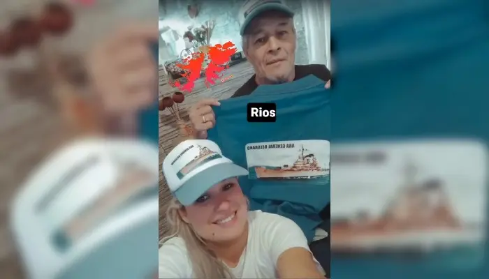 Mayra saluda a su papá