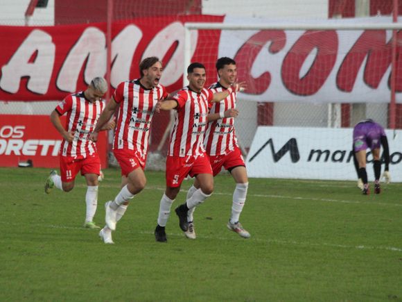 Empate con sabor a punto valioso: 9 de Julio igualó 1-1 ante Independiente de Chivilcoy en el comienzo de la 2° fase