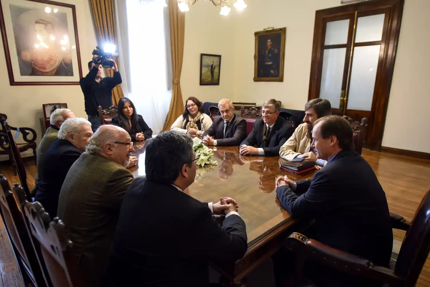 “Voy a propiciar el debate para instaurar en Entre Ríos la opción del juicio por jurados”, informó Bordet