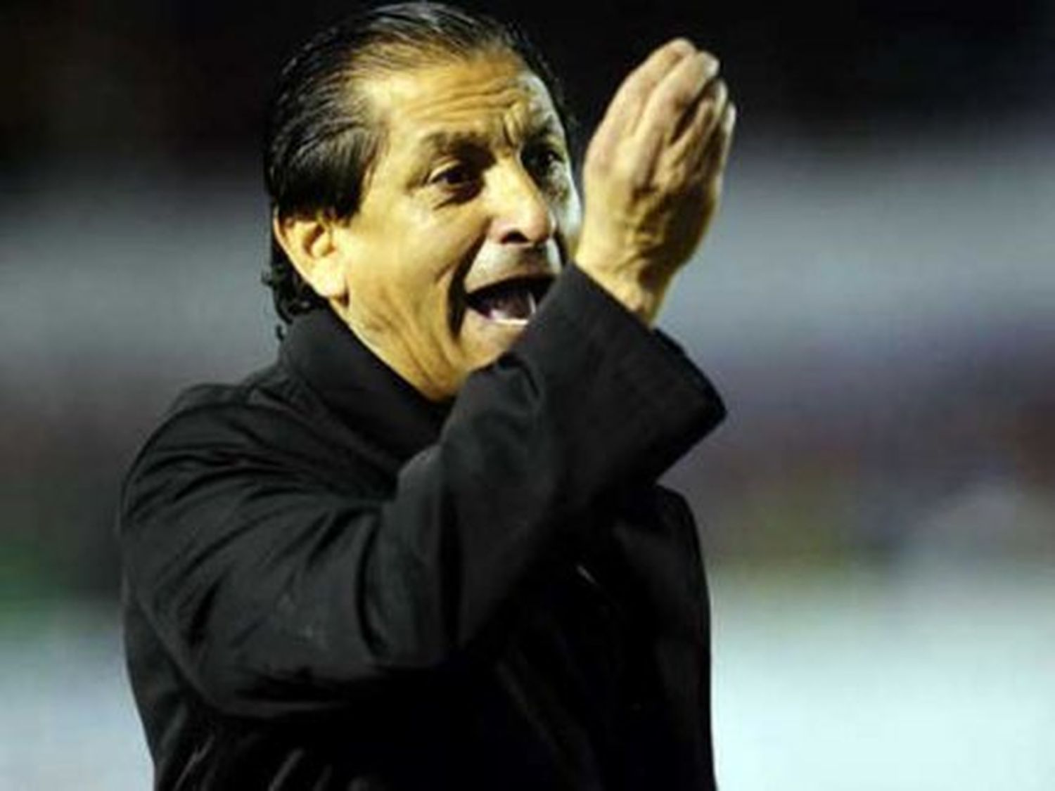 Ramón Diaz: "Que se queden tranquilos, vamos a pasar de ronda"